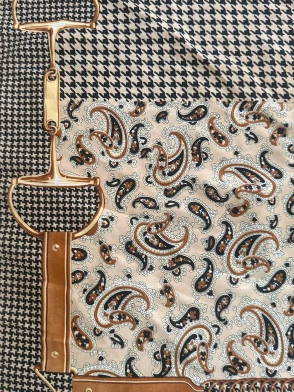 Vintage Paisley and Houndstooth silk scarf in Beige and Black